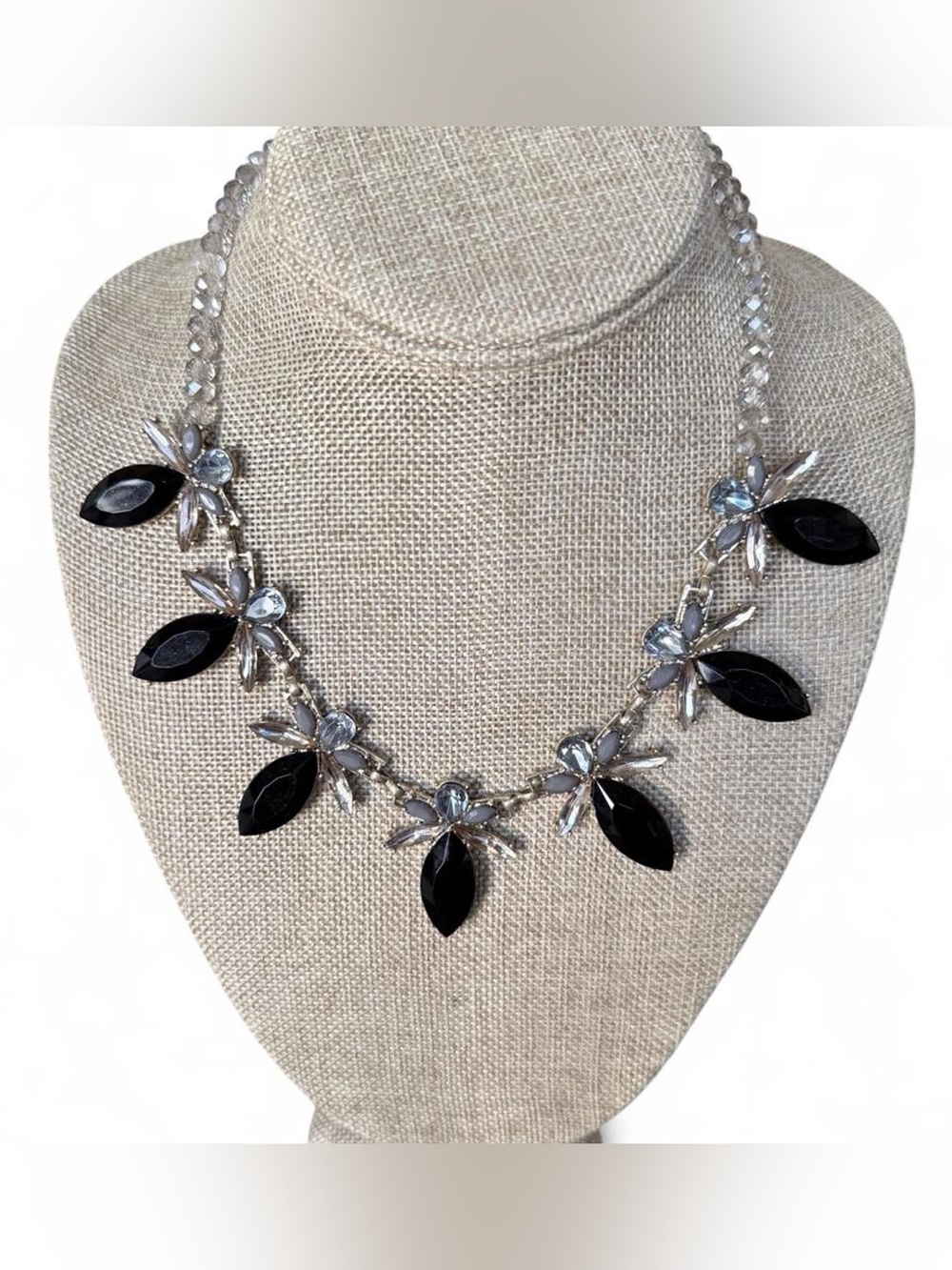 Elegant Black Crystal Leaf Statement Necklace - Women Jewelry